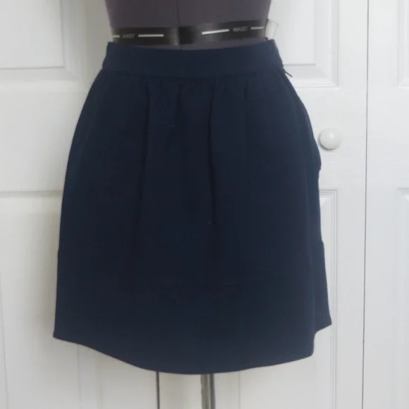 Madewell Navy Viscose Blend Blue A-Line Skirt • Casual Minimalist • Size 2 🔴 - Picture 3 of 4